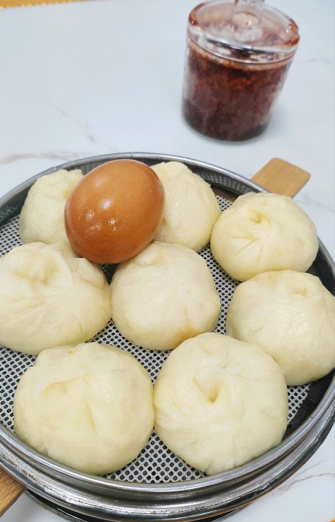 开水蒸还是冷水蒸看看正确的方法！尊龙凯时新版APP首页蒸包子是(图9)